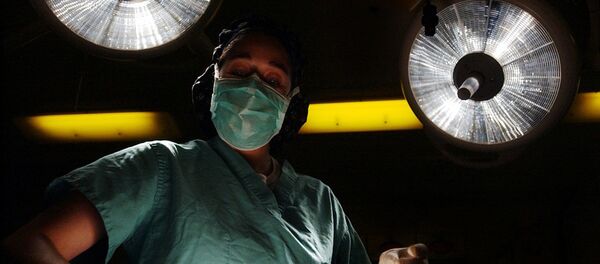 俄军医成功实施首例国产膝关节假体移植手术 俄军医成功实施首例国产膝关节假体移植手术 - 俄罗斯卫星通讯社