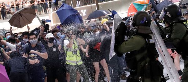 特朗普认为外国不宜干涉香港局势 - 俄罗斯卫星通讯社