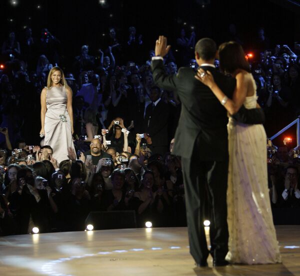 歌手碧昂丝现身美国总统贝拉克·奥巴马的就职典礼。 - 俄罗斯卫星通讯社