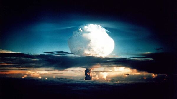 Испытание термоядерного взрывного устройства в США  - 俄羅斯衛星通訊社