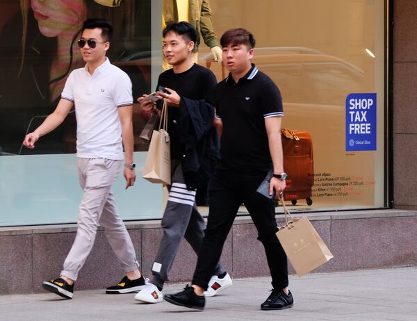 中国游客是中央百货商店(TSUM)的常客 中国游客是中央百货商店(TSUM)的常客 - 俄罗斯卫星通讯社