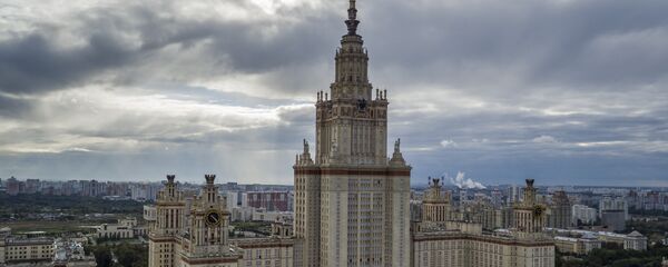 在麻雀山上（Sparrow Hills ）的莫斯科大学主楼 - 俄罗斯卫星通讯社