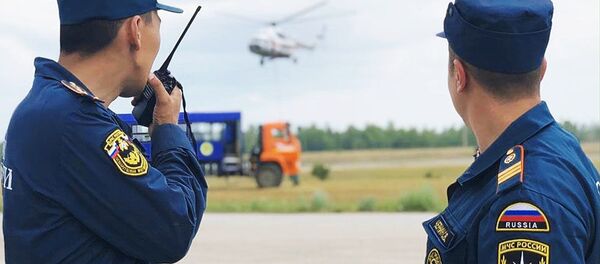 Сотрудники МЧС РФ прибыли для ликвидации лесных пожаров в Якутии - 俄罗斯卫星通讯社