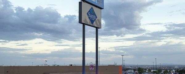 美國埃爾帕索槍擊目擊者講述現場情況 - 俄羅斯衛星通訊社