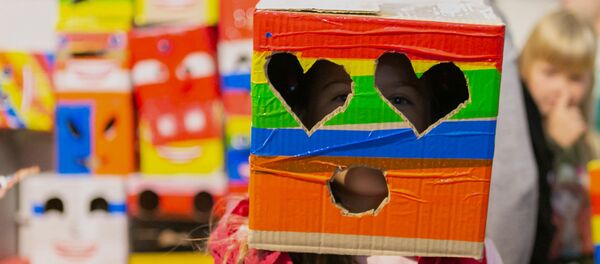 英国患有唐氏综合症的4岁女孩成为模特 - 俄罗斯卫星通讯社