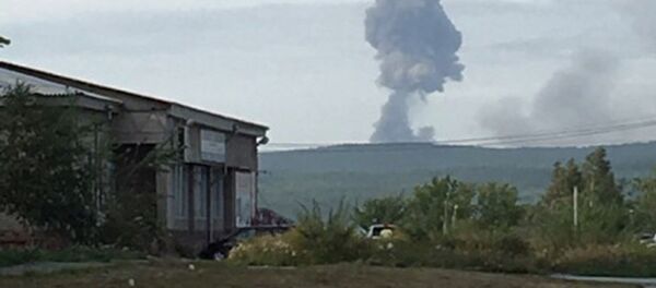 Из деревни под Ачинском из-за взрывов на складе боеприпасов эвакуируют жителей: есть погибшие - 俄罗斯卫星通讯社