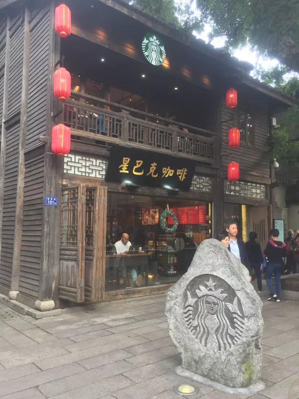 美國快餐在中國的繁榮:貿易戰的後果,抑或是前進的結果? 美國快餐在中國的繁榮:貿易戰的後果,抑或是前進的結果? - 俄羅斯衛星通訊社