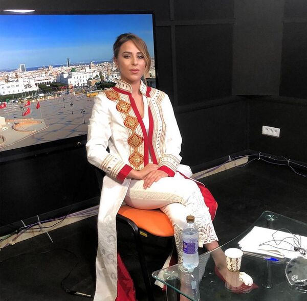 肚皮舞表演者纳明·斯法 肚皮舞表演者纳明·斯法 - 俄罗斯卫星通讯社