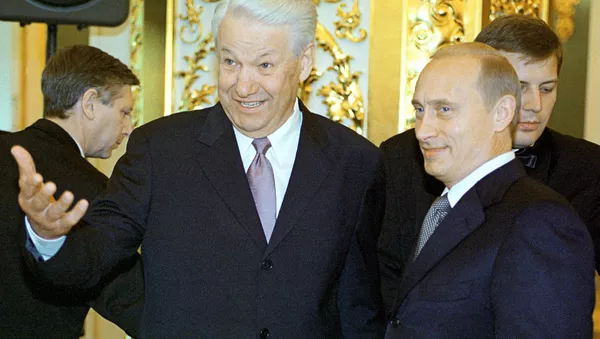 Президент РФ Владимир Путин и первый президент России Борис Ельцин на торжественном приёме в Большом Кремлёвском дворце по случаю государственного праздника - Дня России - 俄羅斯衛星通訊社