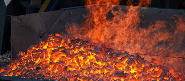 俄礦業巨頭與寶鋼資源公司簽署供應焦煤新合同 - 俄羅斯衛星通訊社