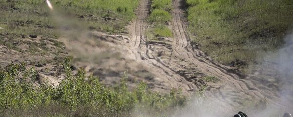 Испытания противотанковых комплексов Джавелин на Украине Испытания противотанковых комплексов Джавелин на Украине - 俄罗斯卫星通讯社