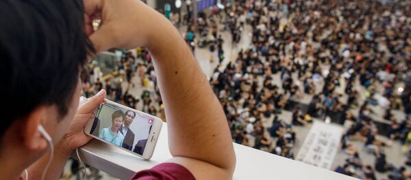警方表示，有5000余人參加香港機場抗議活動 - 俄羅斯衛星通訊社