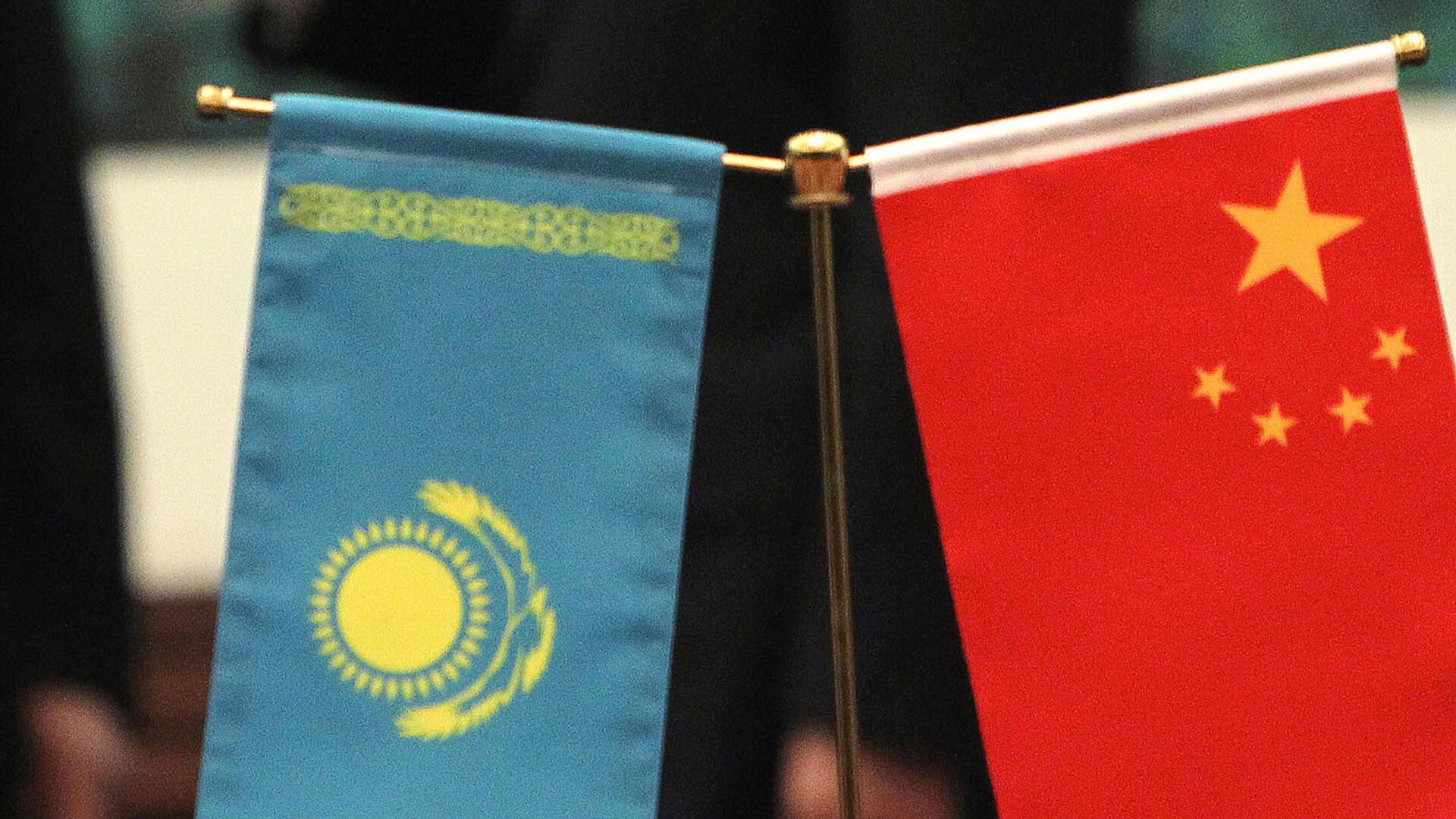 哈萨克斯坦外交部称拟与中国签署的互免签协定只适用于旅游和商务目的 - 俄羅斯衛星通訊社, 1920, 03.05.2023