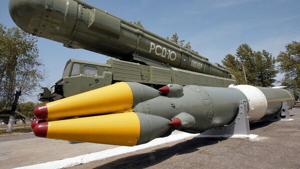 Ракетный комплекс средней дальности РСД-10 в музее на полигоне Капустин Яр - 俄羅斯衛星通訊社