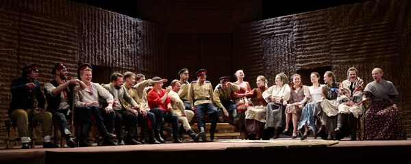 《静静的顿河》话剧 《静静的顿河》话剧 - 俄罗斯卫星通讯社