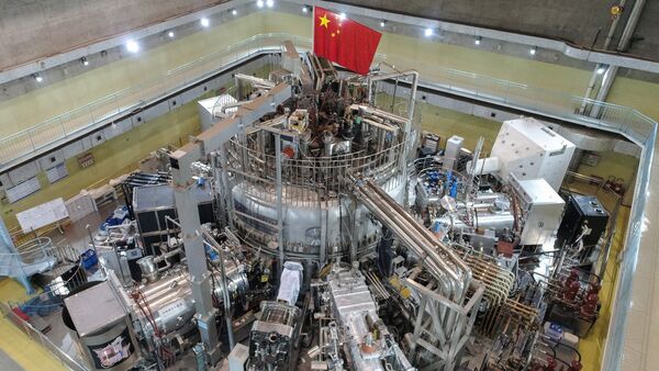 Институт физики плазмы Академии наук Китая демонстрирует экспериментальный усовершенствованный сверхпроводящий токамак (EAST) - 俄罗斯卫星通讯社