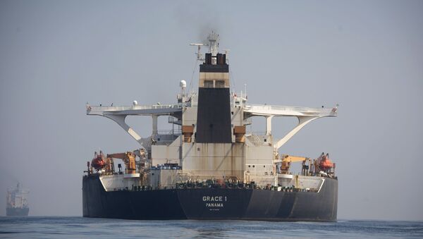 Супертанкер Grace 1 в водах Гибралтара - 俄羅斯衛星通訊社