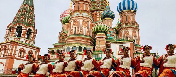 杭州舞蹈剧场《遇见大运河》在克里姆林宫上演受到观众热烈欢迎 杭州舞蹈剧场《遇见大运河》在克里姆林宫上演受到观众热烈欢迎 - 俄罗斯卫星通讯社