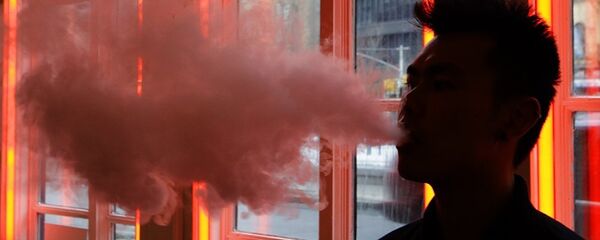 美國因吸電子煙死亡人數達50多人 超2400人生病 - 俄羅斯衛星通訊社