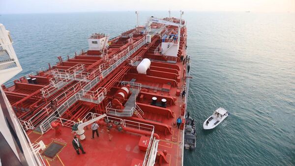 英國油輪“史丹納帝國”號從伊朗出發前往國際水域 - 俄羅斯衛星通訊社