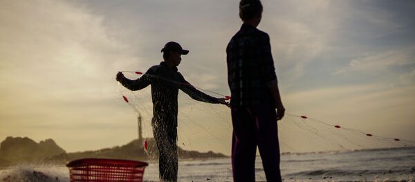 Рыбаки на берегу деревни Ке Га во Вьетнаме - 俄羅斯衛星通訊社
