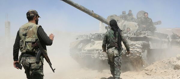 叙政府军进入IS成员家属营所在的艾因伊萨市 - 俄罗斯卫星通讯社