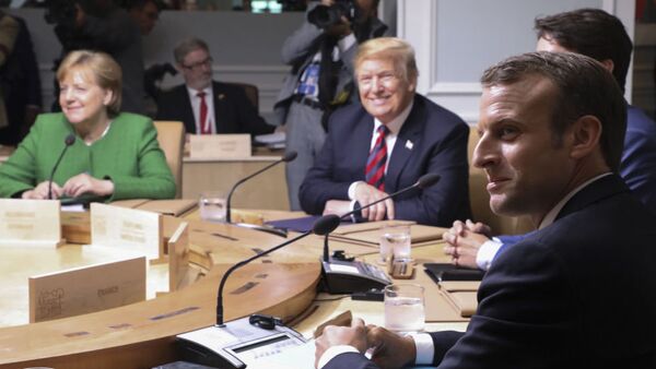 Президенты Франции, США и Германии Эммануэль Макрон, Дональд Трамп и Ангела Меркель - 俄罗斯卫星通讯社