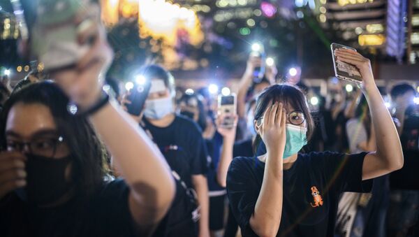 香港中小學生加入抗議隊伍 - 俄羅斯衛星通訊社
