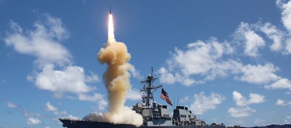 Испытание ракеты SM-2 Block IIIA  - 俄罗斯卫星通讯社