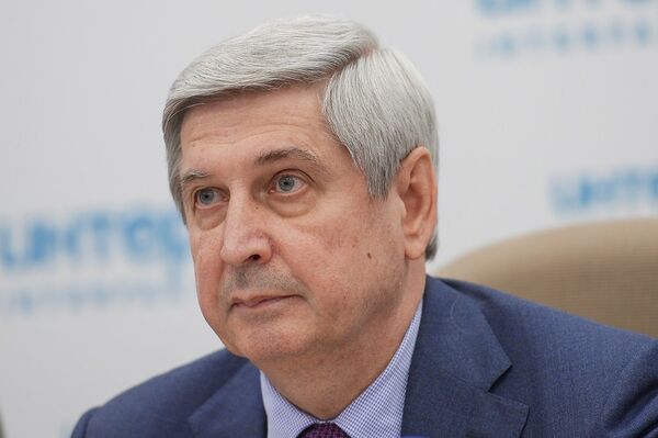 伊萬·梅利尼科夫在莫斯科舉行的新聞發佈會上 - 俄羅斯衛星通訊社