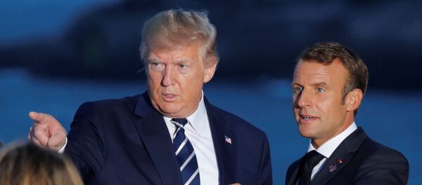 Дональд Трамп и Эмманюэль Макрон на саммите G7 в Биаррице - 俄罗斯卫星通讯社