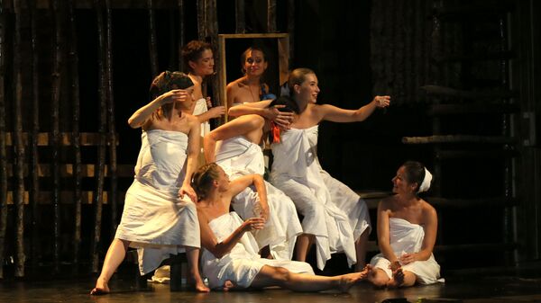 《静静的顿河》 《静静的顿河》 - 俄罗斯卫星通讯社