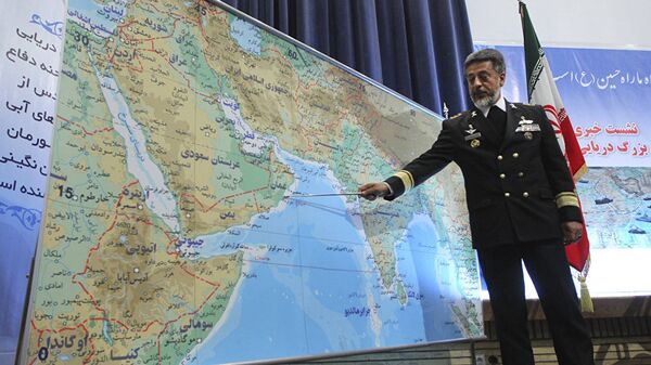 Глава военно-морского флота Ирана адмирал Хабиболла Сайяри информирует СМИ о предстоящих военно-морских учениях - 俄羅斯衛星通訊社