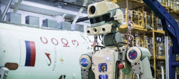 Робот Федор - 俄羅斯衛星通訊社