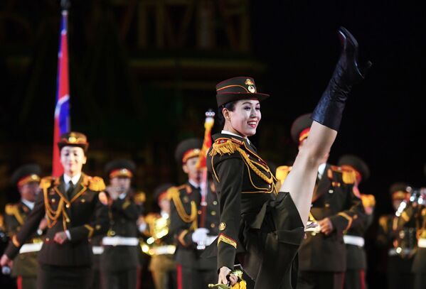 朝鮮人民軍軍樂團女兵亮相俄羅斯國際軍樂節 - 俄羅斯衛星通訊社