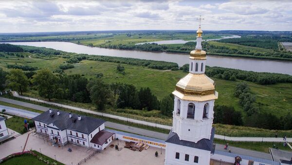 托博爾斯克市，從阿巴拉克斯基男子修道院看額爾齊斯河景色 - 俄羅斯衛星通訊社