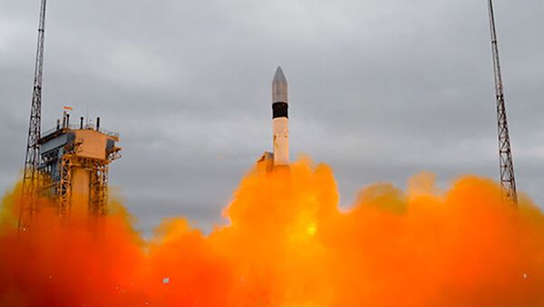 俄罗斯国防部用“轰鸣”号运载火箭成功发射军用卫星 - 俄罗斯卫星通讯社