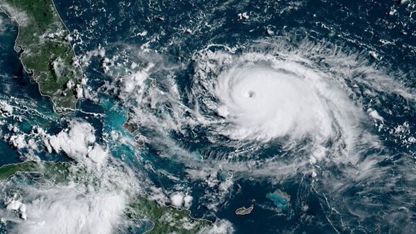 美國氣象工作者：颶風多里安達到最高級五級 - 俄羅斯衛星通訊社