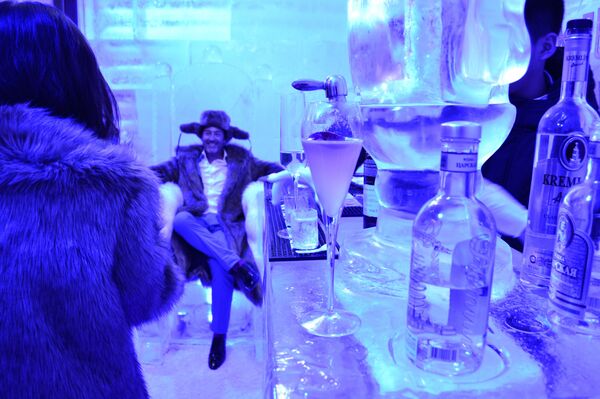 最冷酒吧在北京開業 - 俄羅斯衛星通訊社