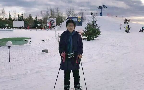 王魯平在俄羅斯學會了滑雪 - 俄羅斯衛星通訊社