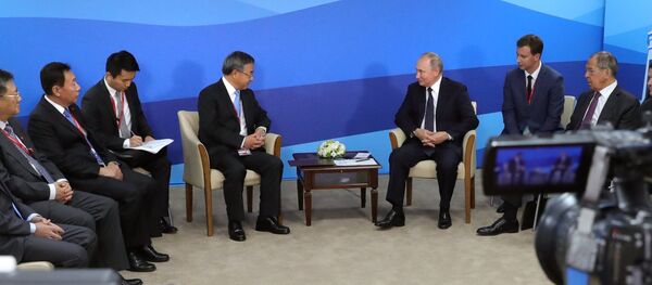 胡春华和普京 - 俄罗斯卫星通讯社