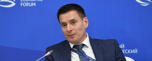 卫星通讯社在东方经济论坛框架下对出口中心总经理安德烈·斯列普尼奥夫 - 俄罗斯卫星通讯社