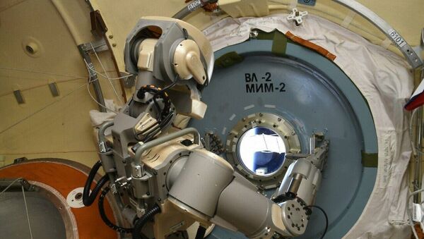 俄羅斯將測試用於製造宇航員助理機器人的設備 - 俄羅斯衛星通訊社