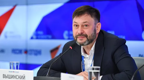 记者基里尔·维辛斯基 - 俄罗斯卫星通讯社