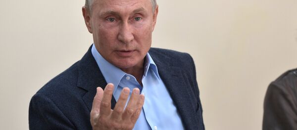 普京在達吉斯坦喝下20年前承諾的一小杯酒 - 俄羅斯衛星通訊社