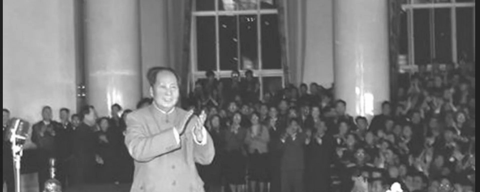 1957年11月，毛澤東在莫斯科大學大禮堂演講前 - 俄羅斯衛星通訊社, 1920, 21.09.2019