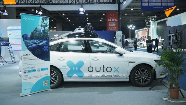 中國科技公司Auto-X 展示新型自動駕駛汽車 - 俄羅斯衛星通訊社