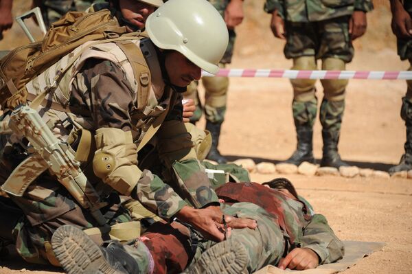 俄罗斯军人如何培训叙利亚士兵 - 俄罗斯卫星通讯社