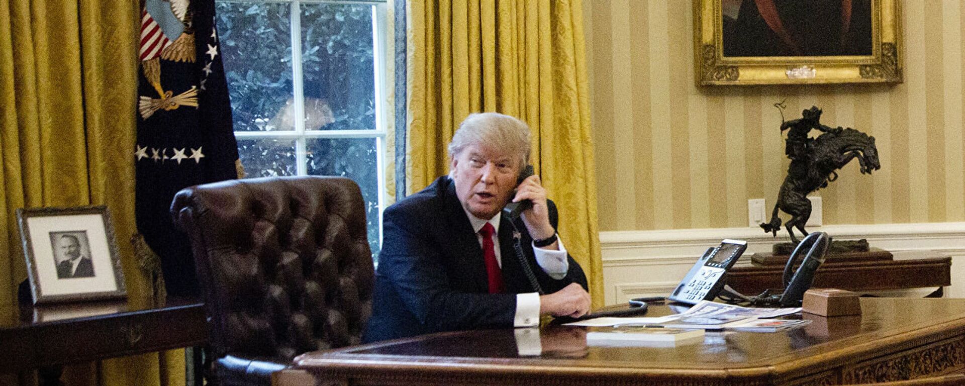 美媒：美国与委内瑞拉总统的谈判因三个问题陷入僵局 - 俄罗斯卫星通讯社, 1920, 01.12.2025