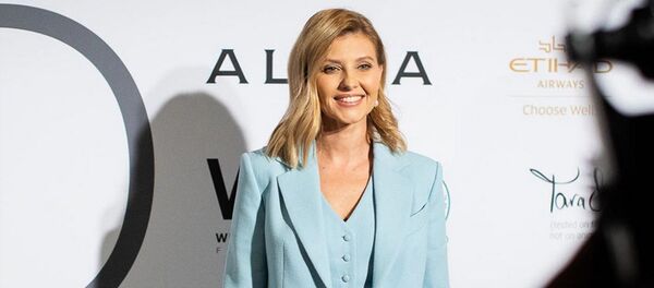 乌第一夫人出席联合国午宴穿西装不配衬衫 - 俄罗斯卫星通讯社